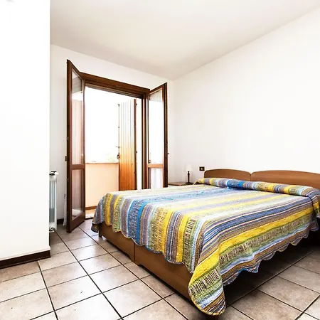 Leila * Albarella Island